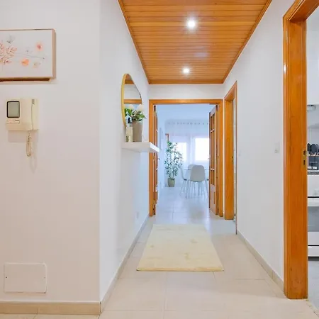 Apartment Modern & Cozy Near Sintra Algueirão-Mem Martins