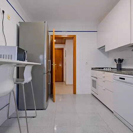 Modern & Cozy Near Sintra